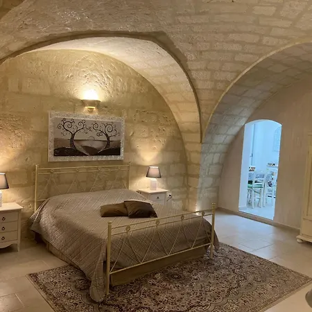 Cavour Luxury * Taranto