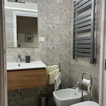 Cavour Luxury Apartment *